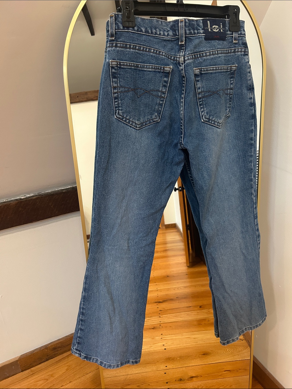 Lei Y2k Bootcut/Flare Medium Wash Denim. Size 7 Juniors Euc — image 2 of 8